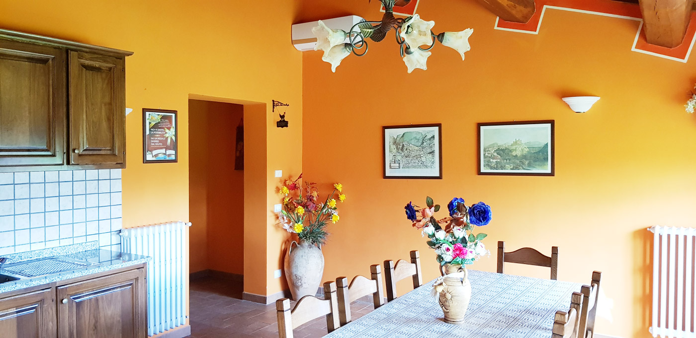 agriturismo appartamento arancione