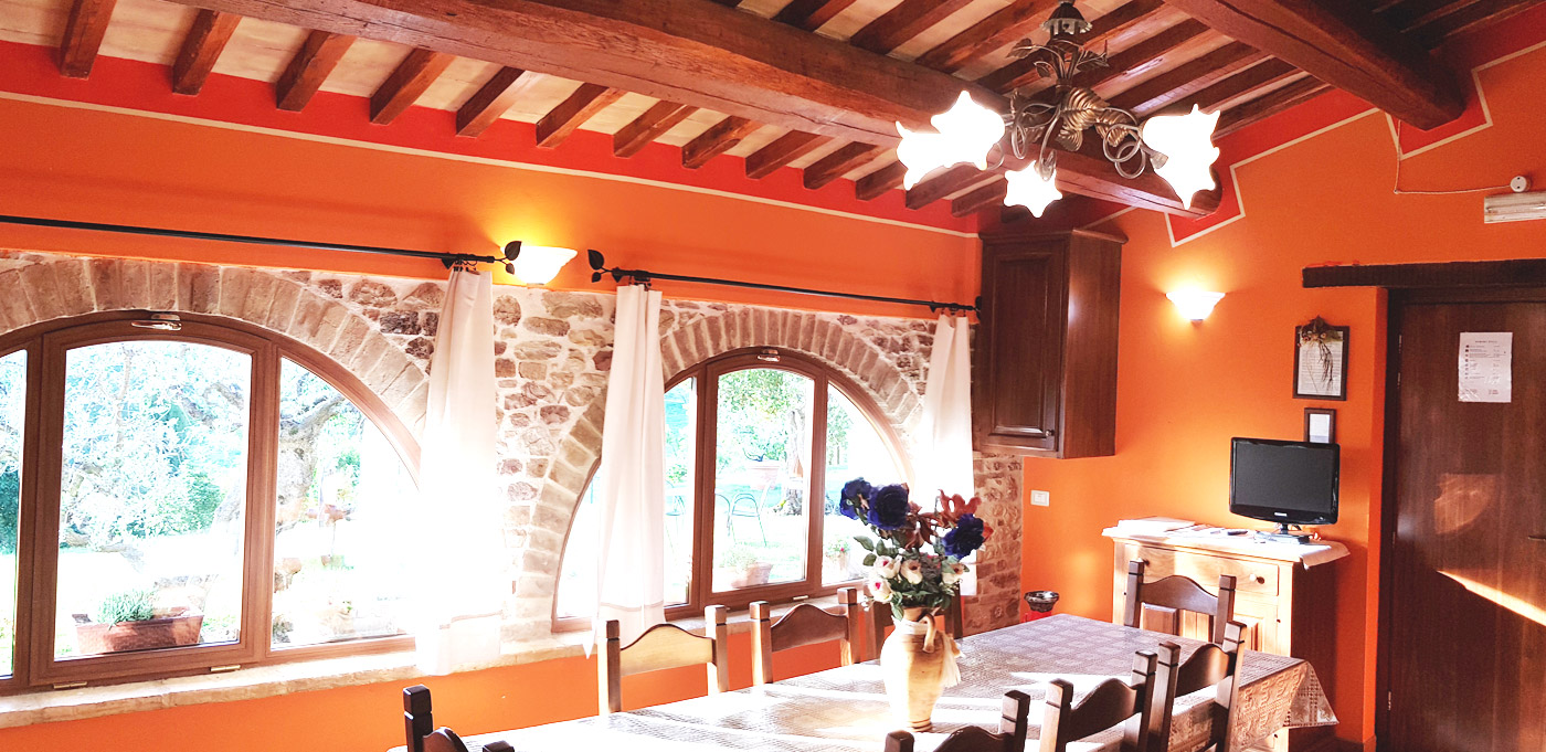 agriturismo appartamento arancione