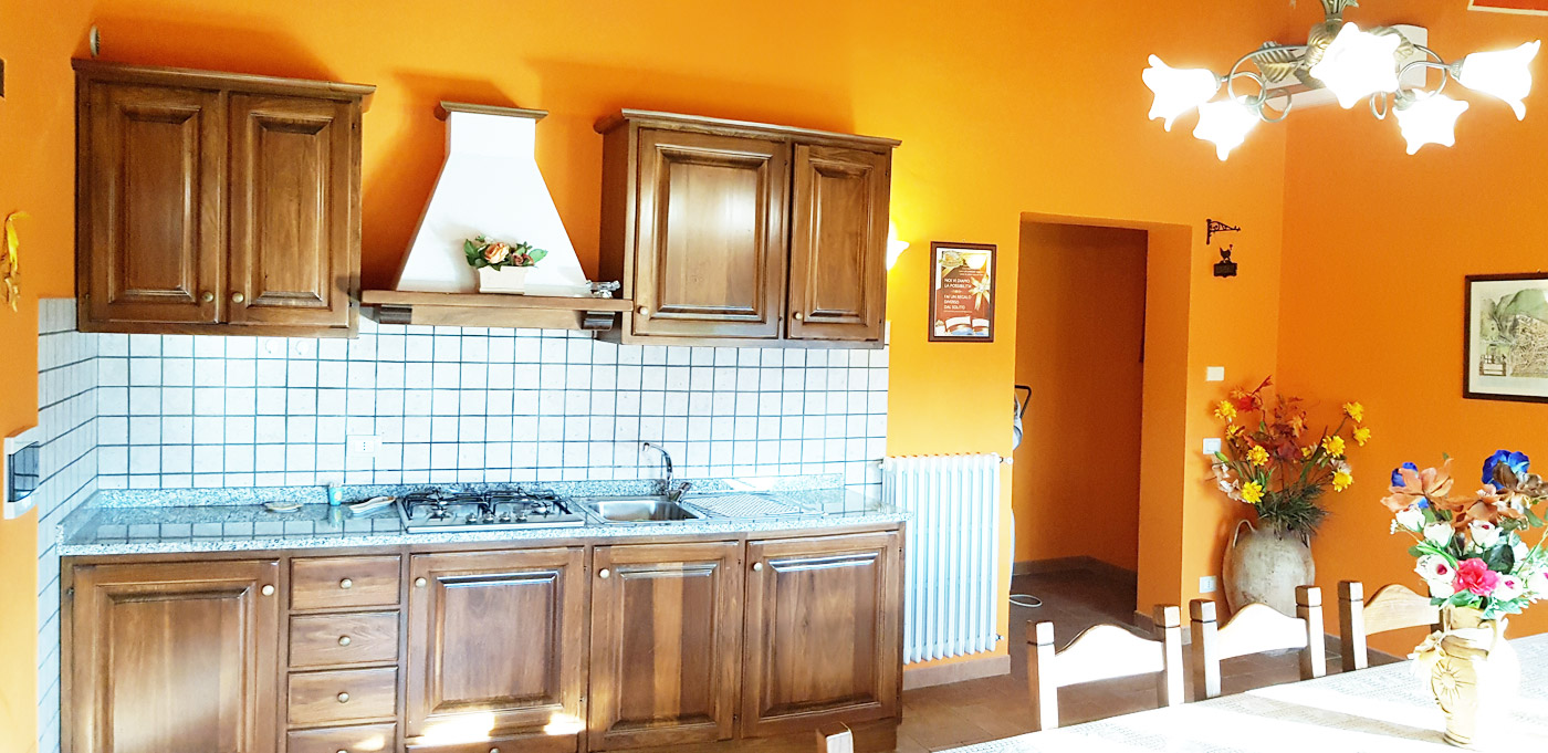agriturismo appartamento arancione