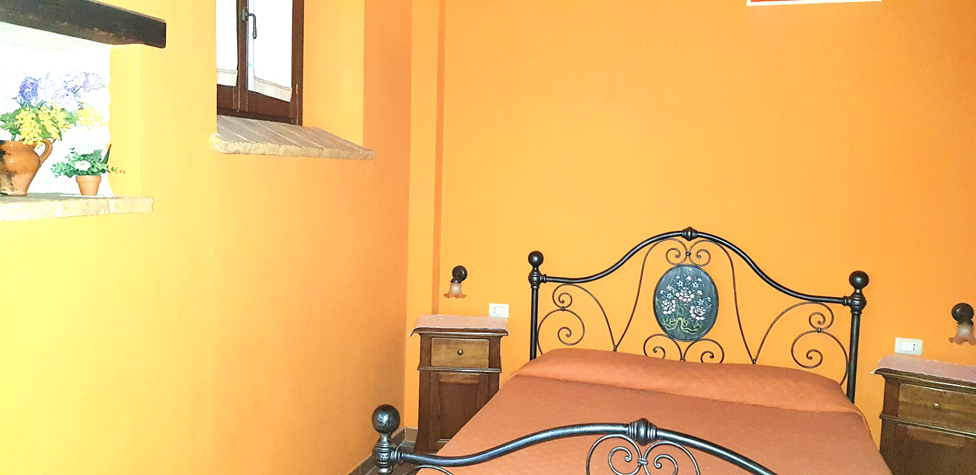 agriturismo appartamento arancione